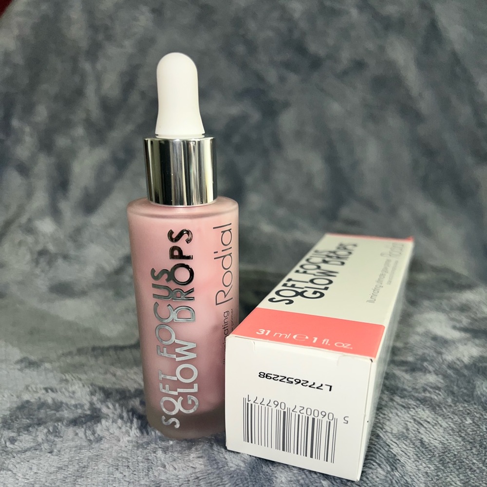 Rodial soft focus glow drops